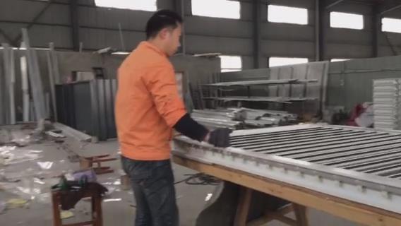 ���~�����a�F��